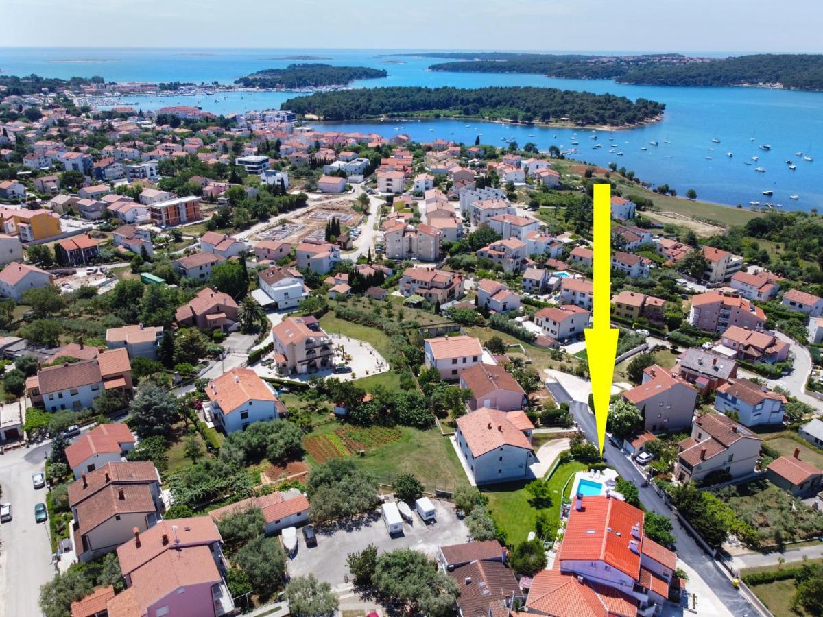 מדולין Apartments Biskupije 810 מראה חיצוני תמונה