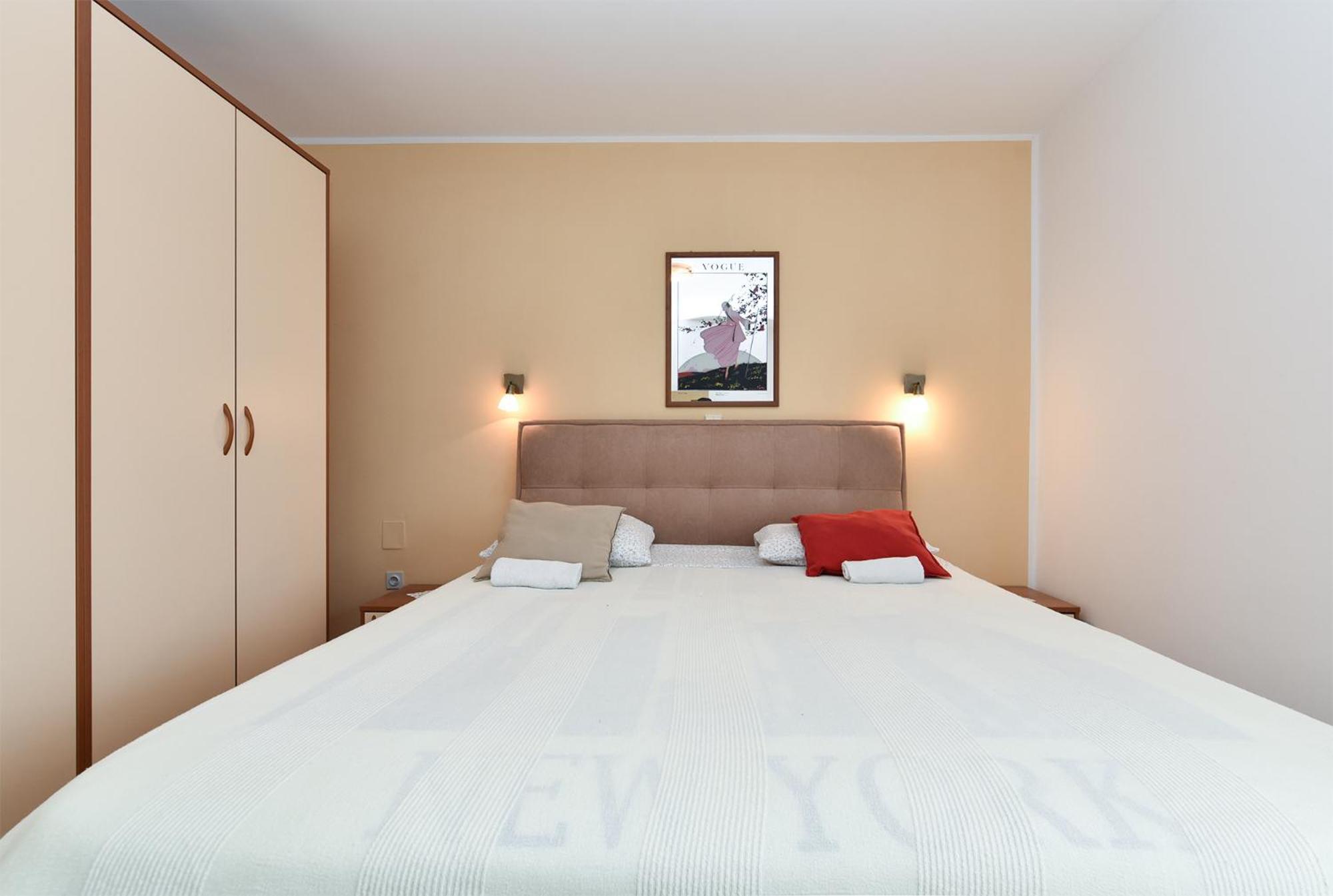 מדולין Apartments Biskupije 810 מראה חיצוני תמונה