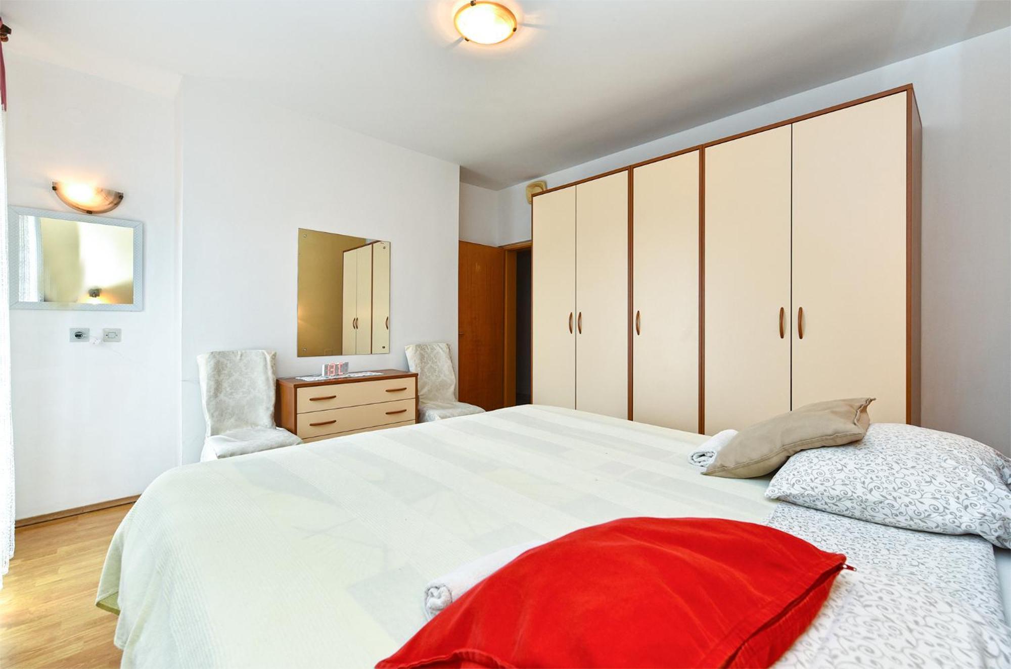 מדולין Apartments Biskupije 810 מראה חיצוני תמונה