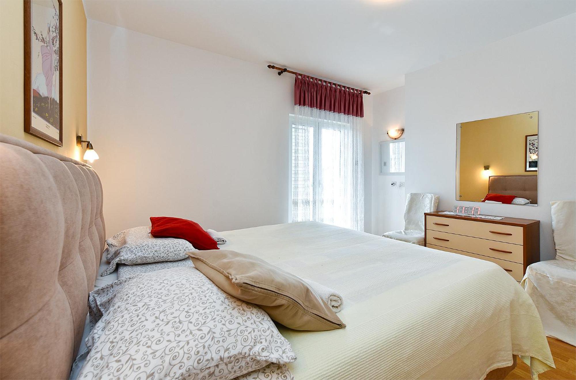 מדולין Apartments Biskupije 810 מראה חיצוני תמונה