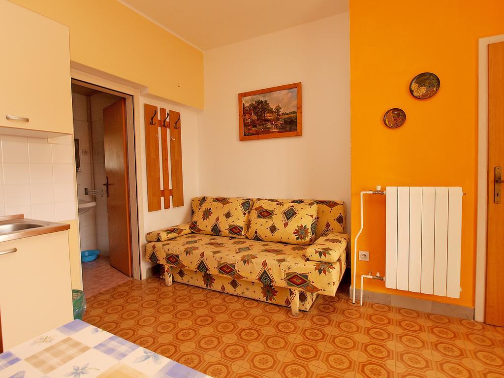 מדולין Apartments Biskupije 810 מראה חיצוני תמונה